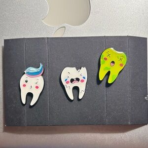 Cute Tooth Enamel Pins Set